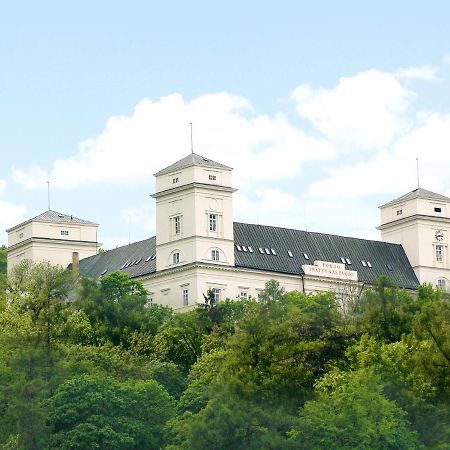 Zámek Račice Hotel Exterior foto